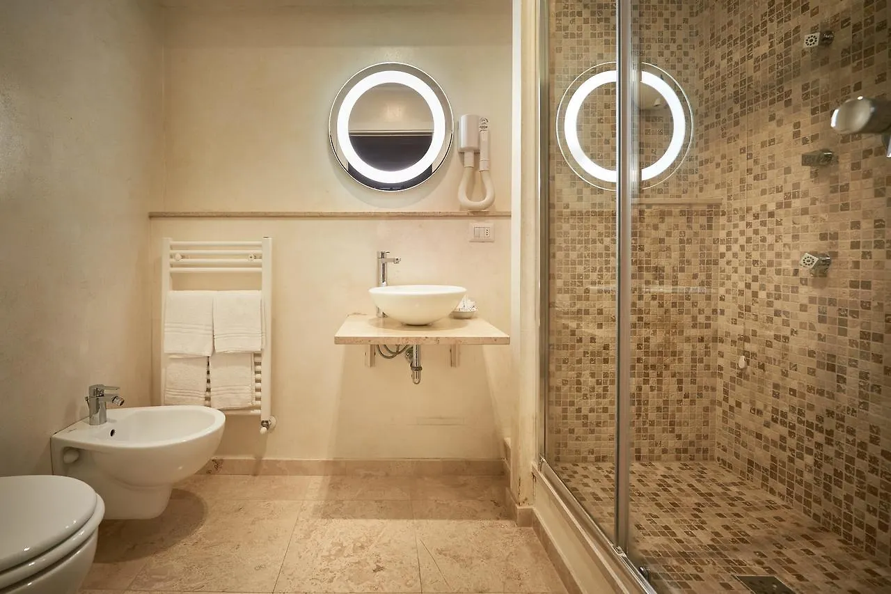 First Class Hotel Firenze